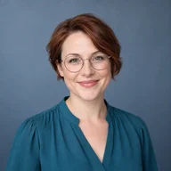 Taylor Reed, fictional employee